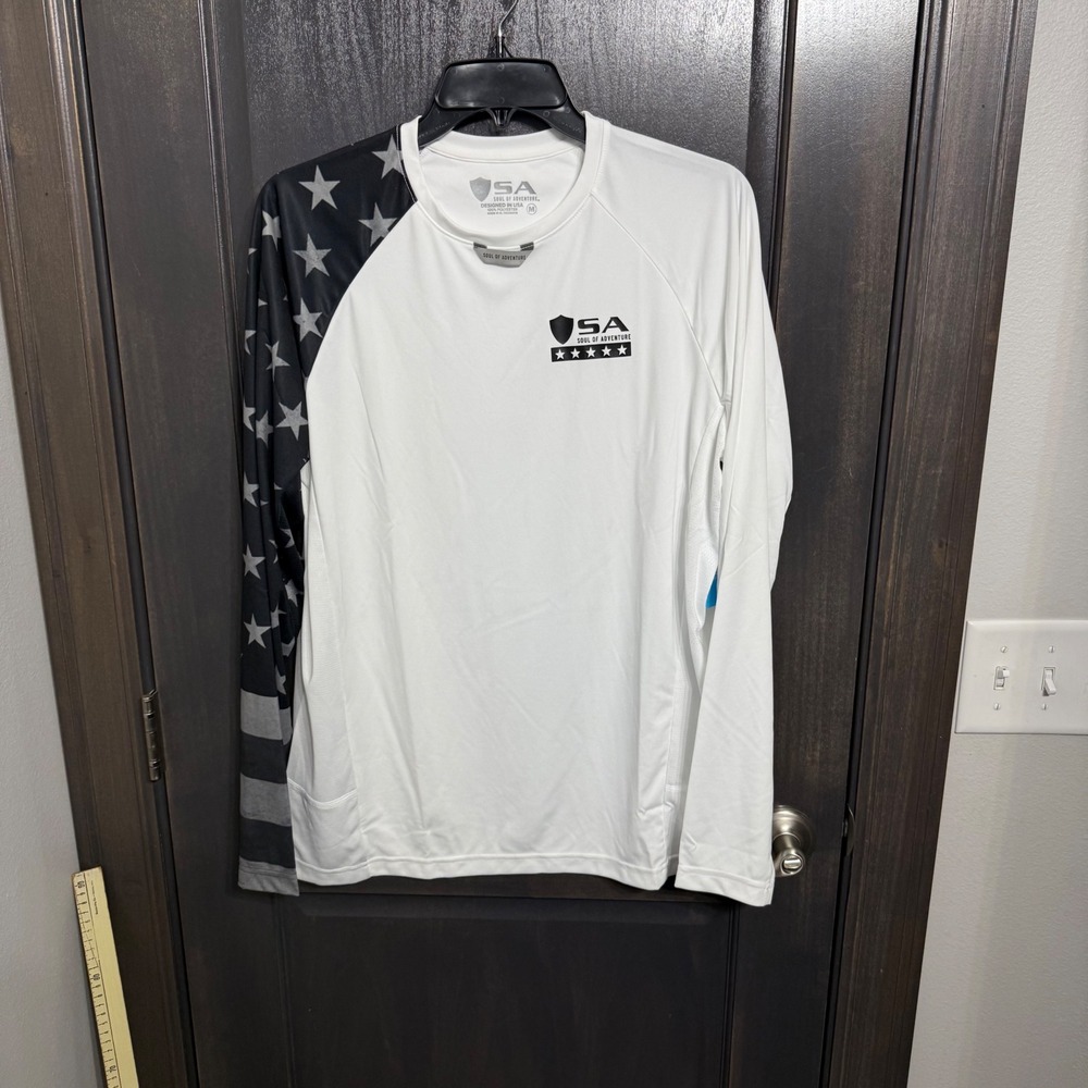 SA Soul of Adventure Mens White American Flag Performance Shirt Medium‎ NWT